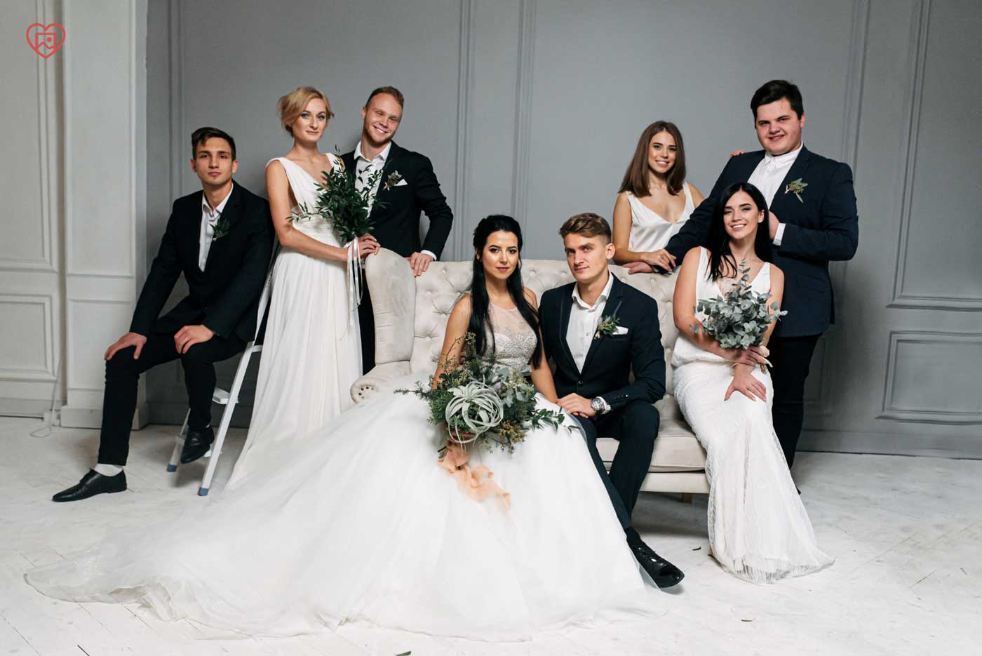 Photo Groupe Mariage : 12 Idées Originales + Checklist Organisation [2025]